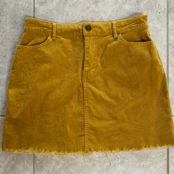 Forever 21 mustard corduroy skirt - Picture 7 of 8